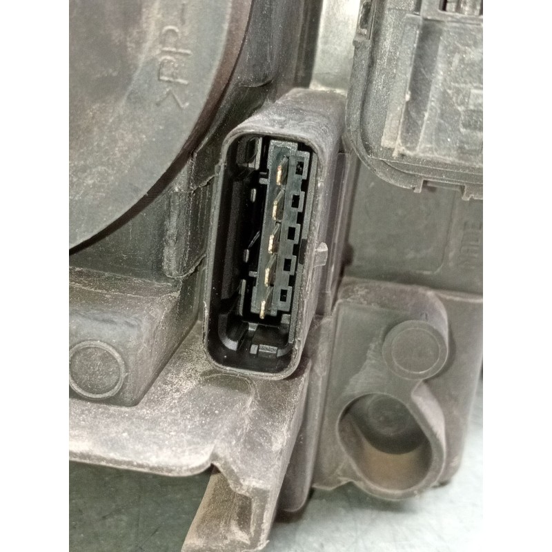 Recambio de faro izquierdo para renault espace iv (jk0/1_) 2.0 dci (jk02, jk03) referencia OEM IAM 8200394702  