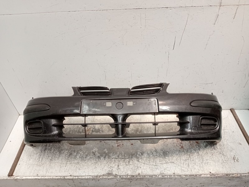 Recambio de paragolpes delantero para nissan almera ii (n16) 2.2 di referencia OEM IAM  ojo ver fotos 