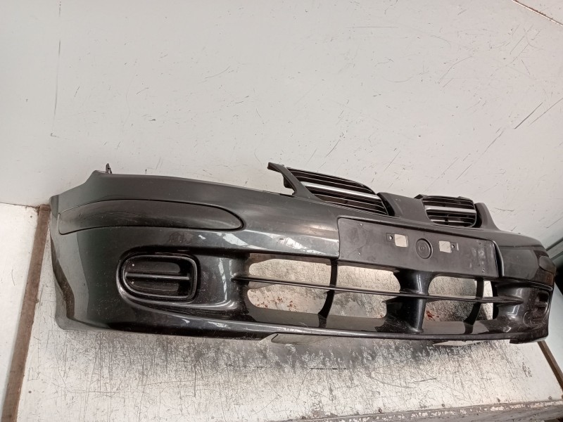 Recambio de paragolpes delantero para nissan almera ii (n16) 2.2 di referencia OEM IAM  ojo ver fotos 