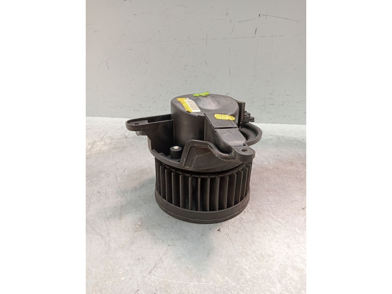 Recambio de motor calefaccion para peugeot 306 hatchback (7a, 7c, n3, n5) 1.9 d referencia OEM IAM 602905K  