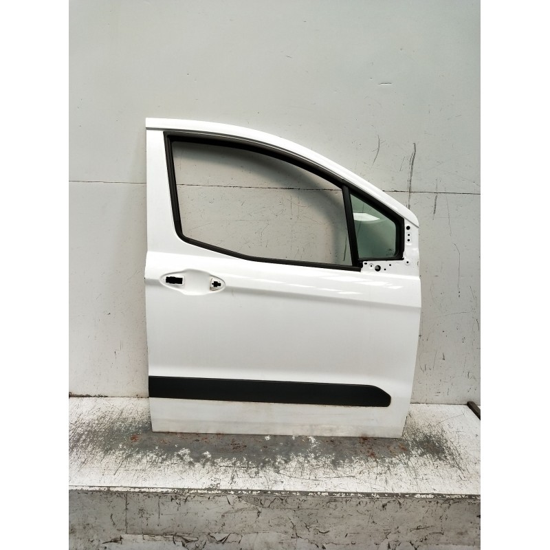 Recambio de puerta delantera derecha para ford transit courier b460 monospace 1.5 tdci referencia OEM IAM  5P 