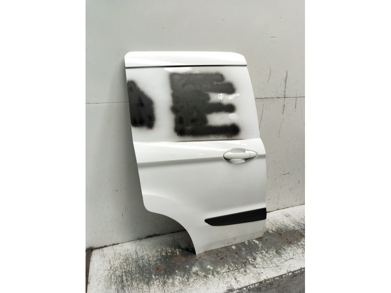 Recambio de puerta lateral corredera derecha para ford transit courier referencia OEM IAM  5P 