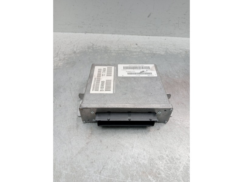 Recambio de centralita motor uce para saab 9-3 cabriolet (ys3d) 2.0 i referencia OEM IAM YS3DD78C337003430 5169966 