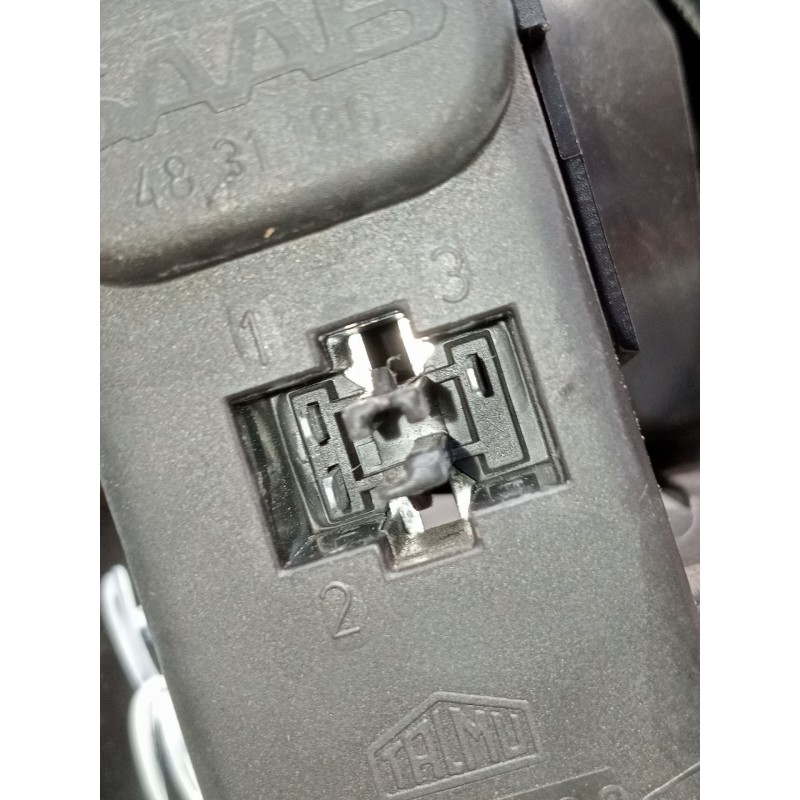 Recambio de piloto trasero derecho interior para saab 9-3 cabriolet (ys3d) 2.0 i referencia OEM IAM   