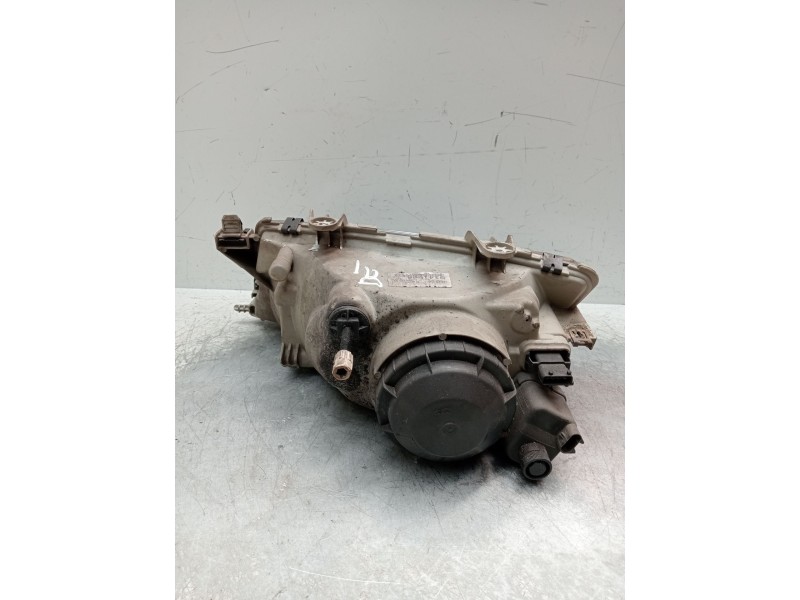Recambio de faro derecho para saab 9-3 cabriolet (ys3d) 2.0 i referencia OEM IAM 5141684  