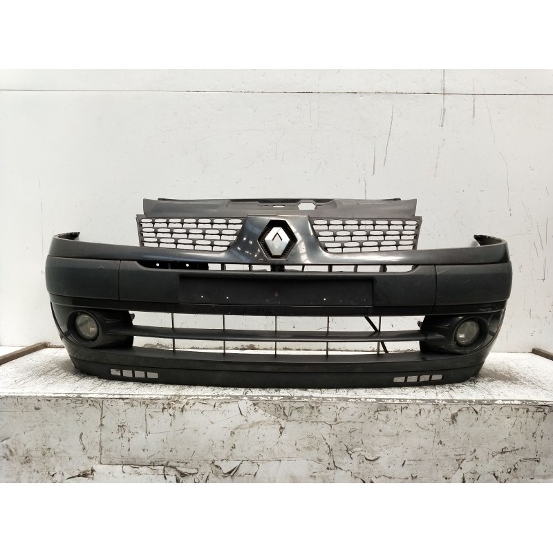 Recambio de paragolpes delantero para renault clio ii (bb_, cb_) 1.4 16v (b/cb0p, bb13) referencia OEM IAM   