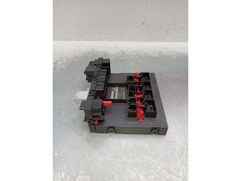 Recambio de caja reles / fusibles para volkswagen golf v (1k1) 1.9 tdi referencia OEM IAM 3C0937049S  