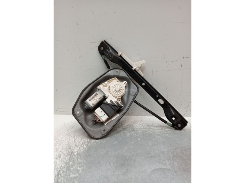 Recambio de elevalunas trasero izquierdo para volkswagen golf v (1k1) 1.9 tdi referencia OEM IAM 1K4839461 4P 5M0839461