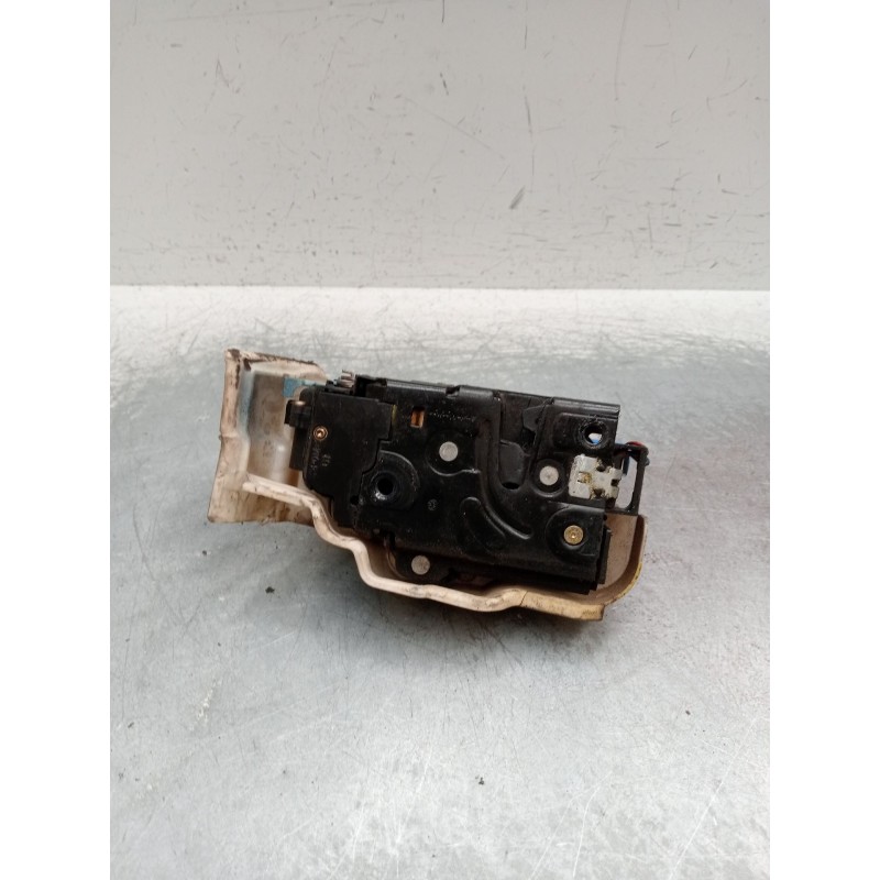 Recambio de motor cierre centralizado delantero izquierdo para volkswagen golf v (1k1) 1.9 tdi referencia OEM IAM  5P 