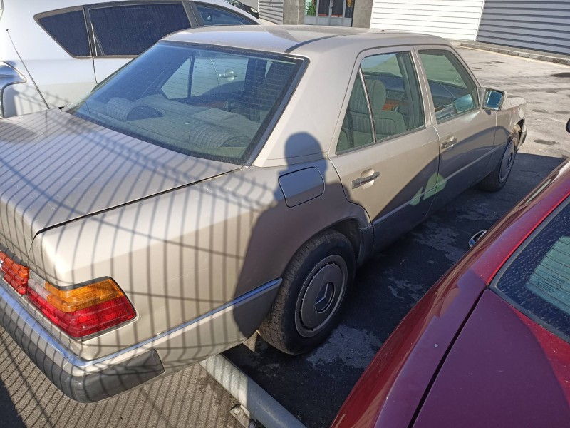 mercedes clase e (w124) berlina del año 1996