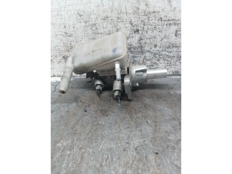 Recambio de bomba freno para ford transit courier b460 monospace 1.5 tdci referencia OEM IAM   