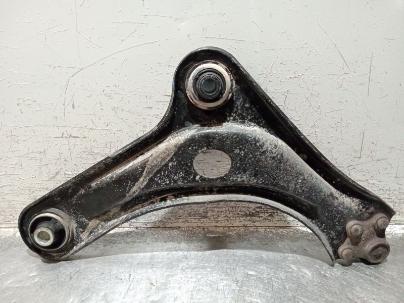 Recambio de brazo suspension inferior delantero izquierdo para peugeot 208 i (ca_, cc_) 1.6 hdi / bluehdi 75 referencia OEM IAM 