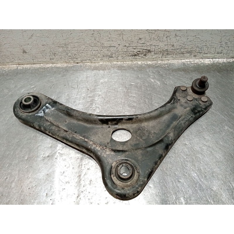 Recambio de brazo suspension inferior delantero izquierdo para peugeot 208 i (ca_, cc_) 1.6 hdi / bluehdi 75 referencia OEM IAM 