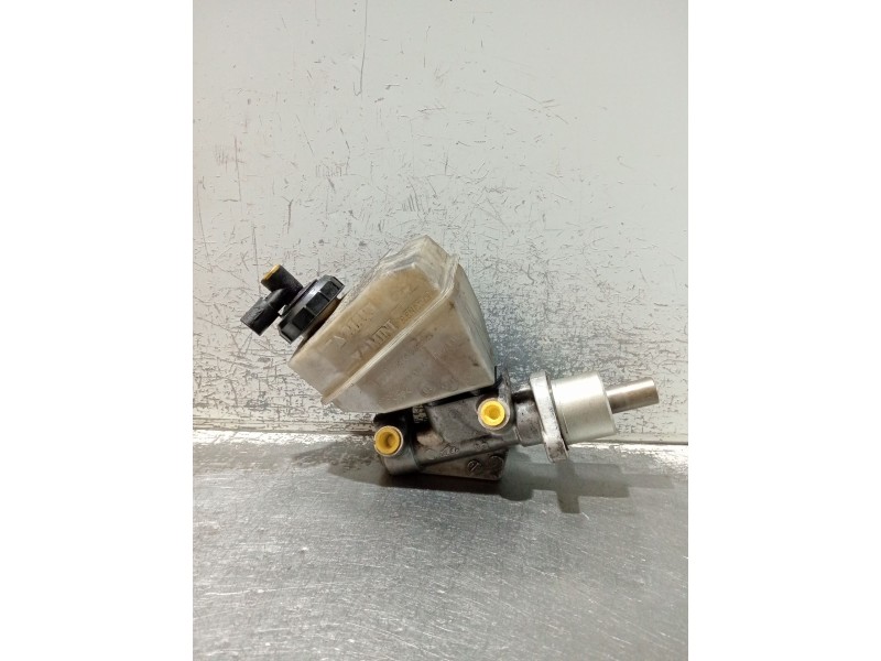 Recambio de bomba freno para renault clio ii (bb_, cb_) 1.5 dci (b/cb08) referencia OEM IAM 8200262441 7700417826 