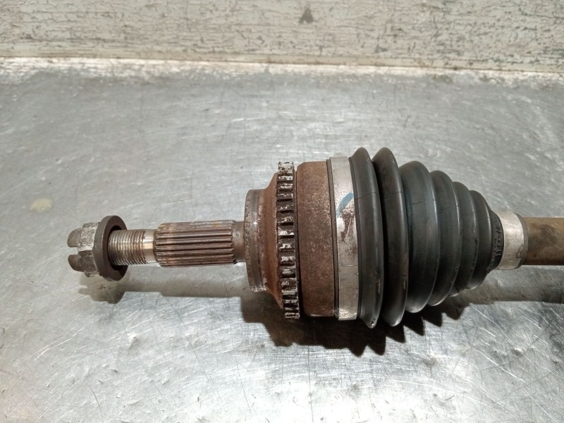 Recambio de transmision delantera derecha para renault clio ii (bb_, cb_) 1.5 dci (b/cb08) referencia OEM IAM   