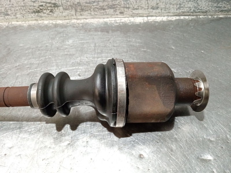 Recambio de transmision delantera derecha para renault clio ii (bb_, cb_) 1.5 dci (b/cb08) referencia OEM IAM   