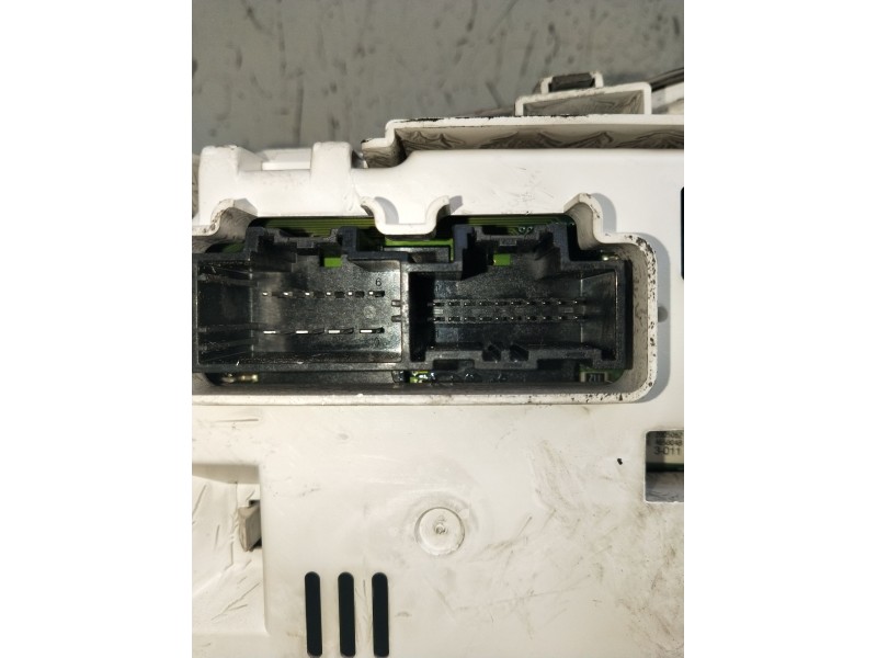 Recambio de cuadro instrumentos para chrysler pt cruiser (pt_) 2.2 crd referencia OEM IAM 00031134000001 CR0033011K0C0 05107631A