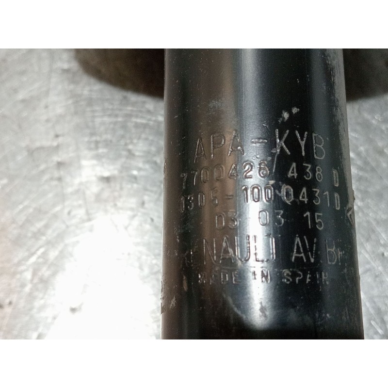 Recambio de amortiguador delantero derecho para renault clio ii (bb_, cb_) 1.5 dci (b/cb08) referencia OEM IAM 7700428438D  