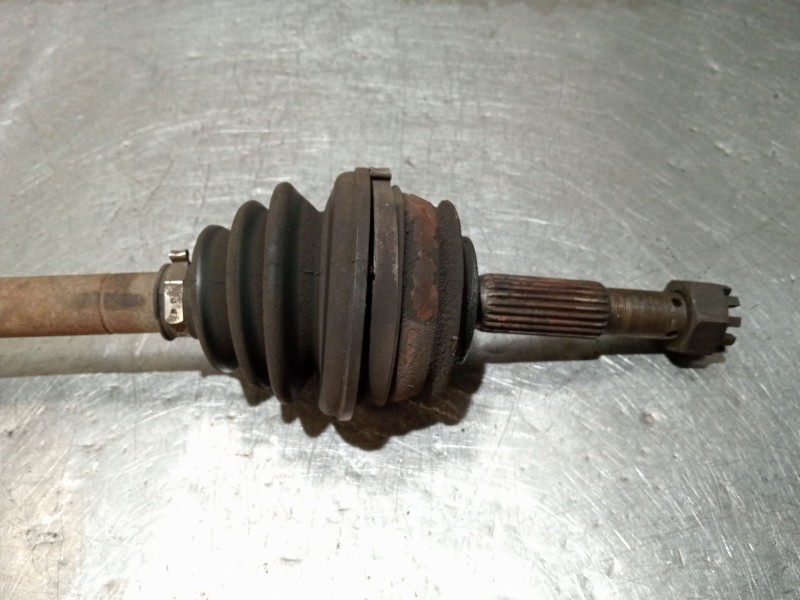 Recambio de transmision delantera izquierda para opel vectra a hatchback (j89) 1.6 i cat (f68, m68) referencia OEM IAM   