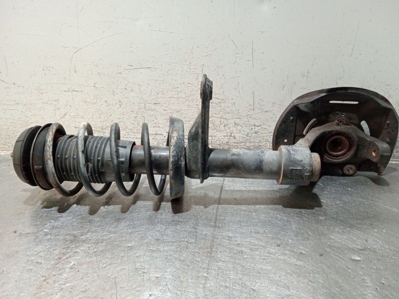 Recambio de mangueta delantera derecha para opel vectra a hatchback (j89) 1.6 i cat (f68, m68) referencia OEM IAM 90334320  