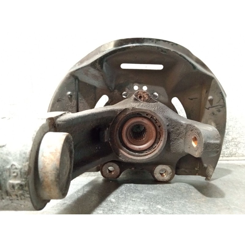 Recambio de mangueta delantera derecha para opel vectra a hatchback (j89) 1.6 i cat (f68, m68) referencia OEM IAM 90334320  