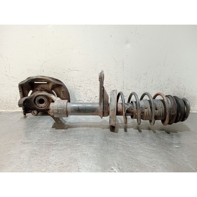 Recambio de mangueta delantera izquierda para opel vectra a hatchback (j89) 1.6 i cat (f68, m68) referencia OEM IAM 90334219  