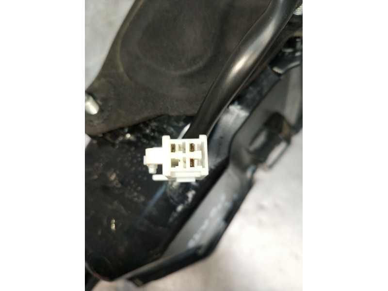 Recambio de piloto trasero izquierdo interior para lexus nx (_z1_) 300h awd (ayz15) referencia OEM IAM A046040  