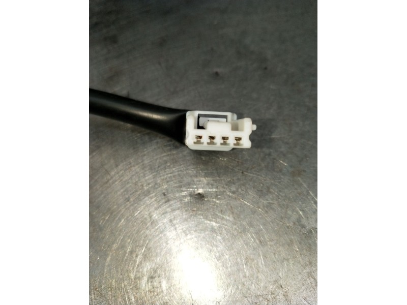 Recambio de piloto trasero derecho para lexus nx (_z1_) 300h awd (ayz15) referencia OEM IAM A046040  