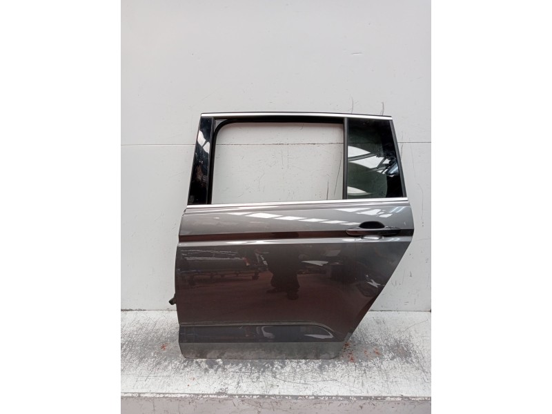 Recambio de puerta trasera izquierda para volkswagen touran (5t1) 1.6 tdi referencia OEM IAM  5P 