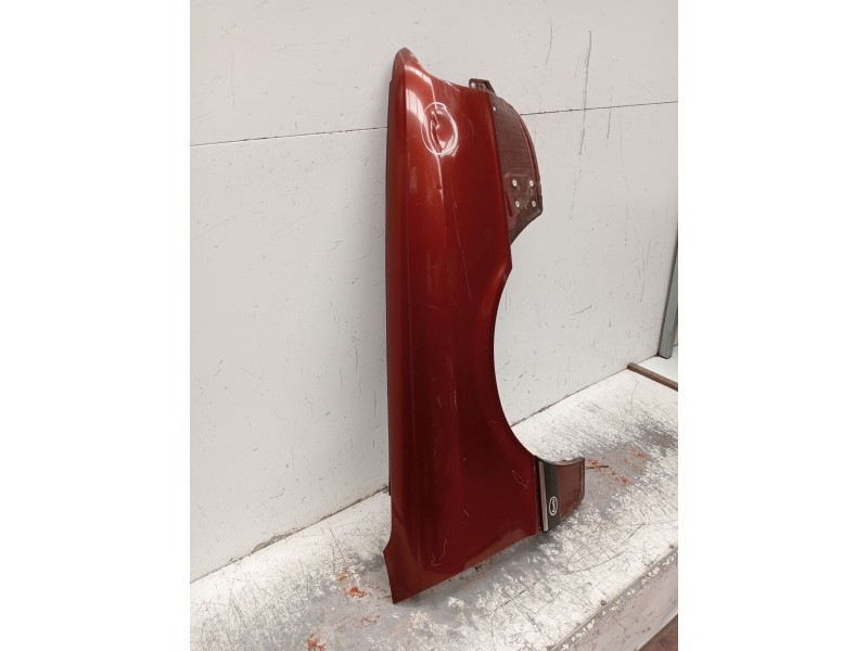 Recambio de aleta delantera derecha para audi 90 b3 (893, 894, 8a2) 2.3 e referencia OEM IAM   