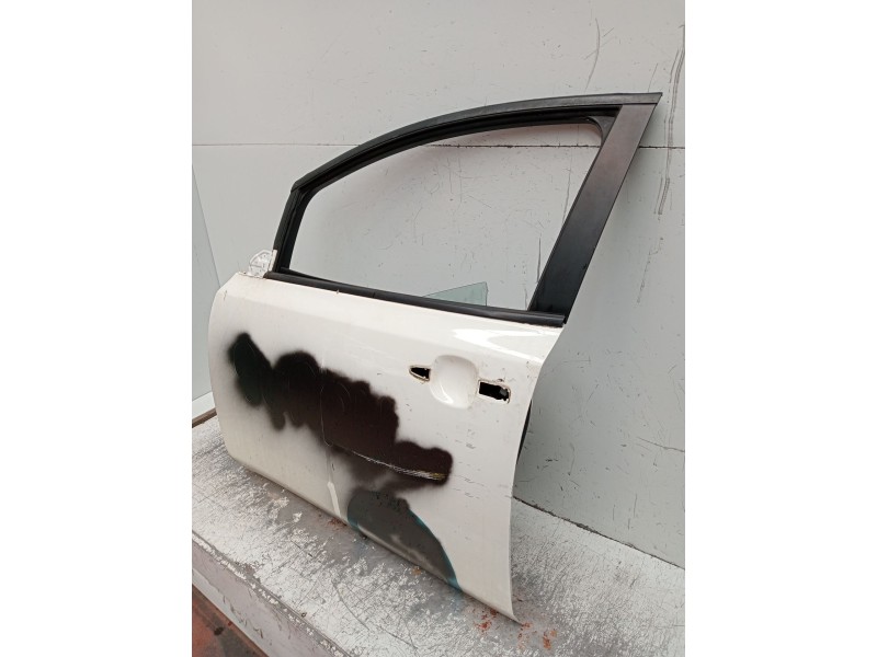 Recambio de puerta delantera izquierda para nissan leaf (ze1) electric referencia OEM IAM  5P 