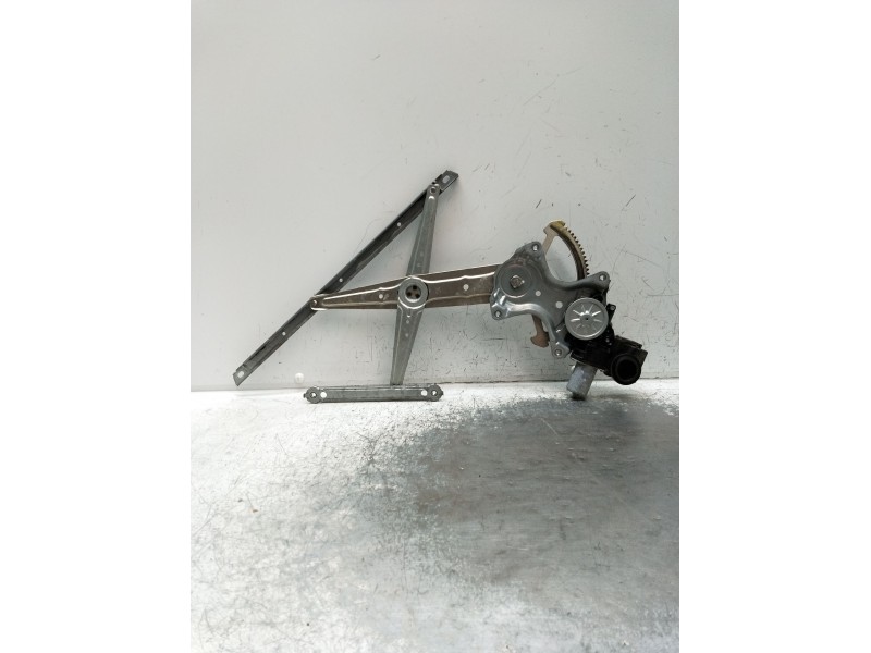 Recambio de elevalunas delantero derecho para lexus nx (_z1_) 300h awd (ayz15) referencia OEM IAM 8571078011 0620204981 