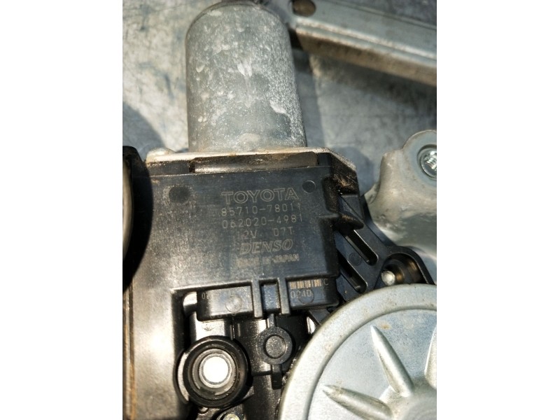 Recambio de elevalunas delantero derecho para lexus nx (_z1_) 300h awd (ayz15) referencia OEM IAM 8571078011 0620204981 