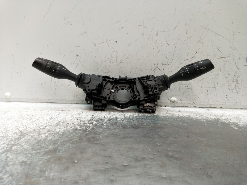 Recambio de mando luces para lexus nx (_z1_) 300h awd (ayz15) referencia OEM IAM 17F744  