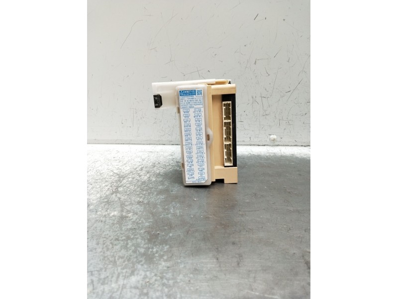 Recambio de caja reles / fusibles para lexus nx (_z1_) 300h awd (ayz15) referencia OEM IAM 8922178021 2380005571 