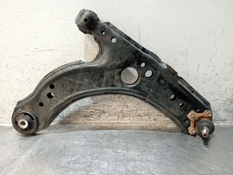 Recambio de brazo suspension inferior delantero derecho para audi a3 (8l1) 1.9 tdi referencia OEM IAM   