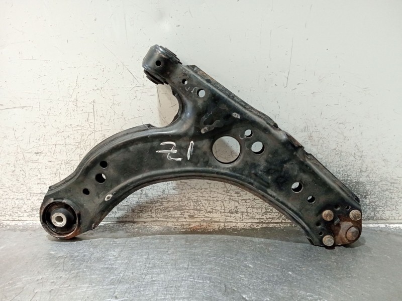 Recambio de brazo suspension inferior delantero izquierdo para audi a3 (8l1) 1.9 tdi referencia OEM IAM   