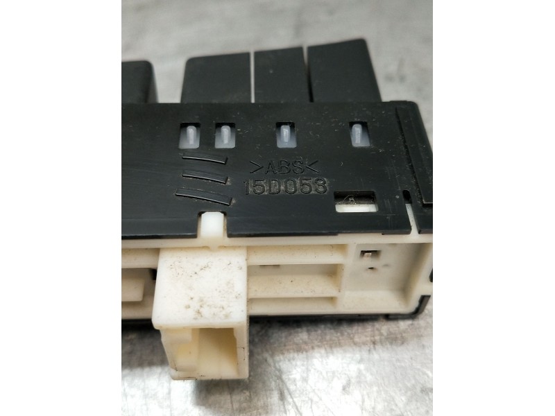 Recambio de mando multifuncion para lexus nx (_z1_) 300h awd (ayz15) referencia OEM IAM 15D053 2771H67 