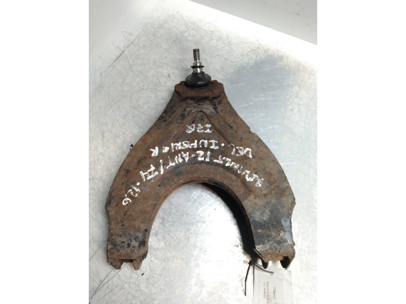Recambio de brazo suspension inferior delantero izquierdo para renault 12 referencia OEM IAM   