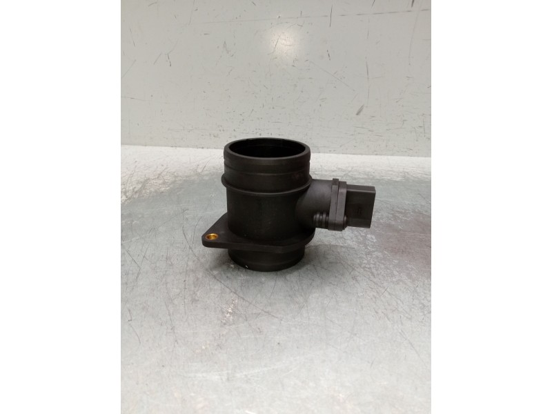 Recambio de caudalimetro para opel astra g hatchback (t98) 1.8 16v (f08, f48) referencia OEM IAM 0280217121 06A906461 
