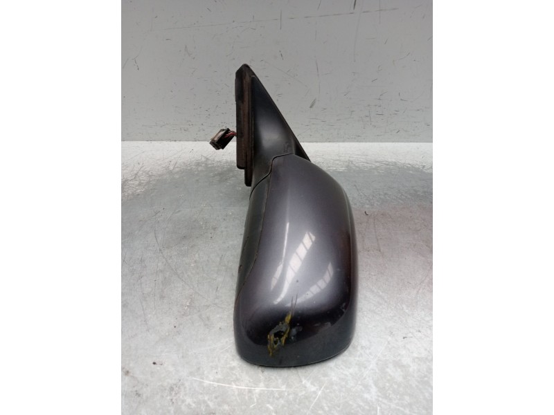 Recambio de retrovisor izquierdo para audi a3 (8l1) 1.9 tdi referencia OEM IAM ELECTRICO 1 ENCHUFE 5 PINES 