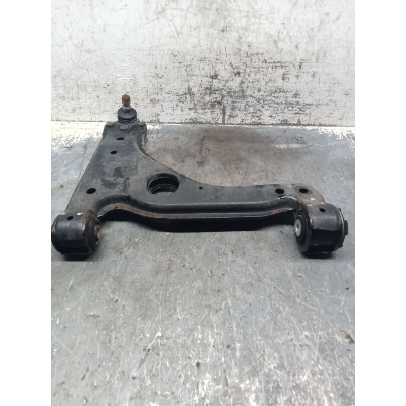 Recambio de brazo suspension inferior delantero derecho para opel astra g hatchback (t98) 1.8 16v (f08, f48) referencia OEM IAM 