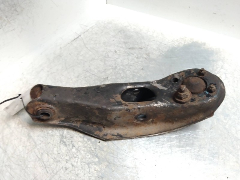 Recambio de brazo suspension inferior delantero izquierdo para renault 12 referencia OEM IAM   