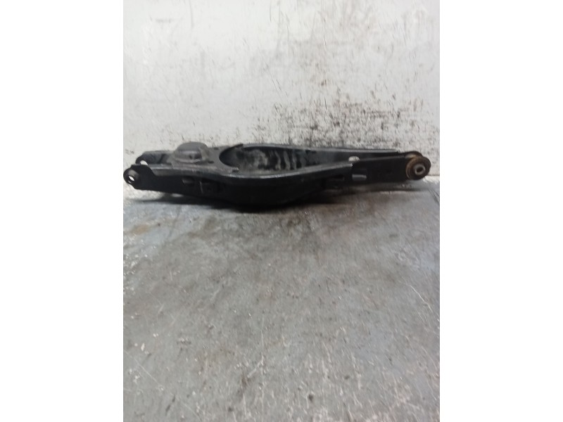Recambio de brazo suspension inferior trasero derecho para lexus nx (_z1_) 300h awd (ayz15) referencia OEM IAM   