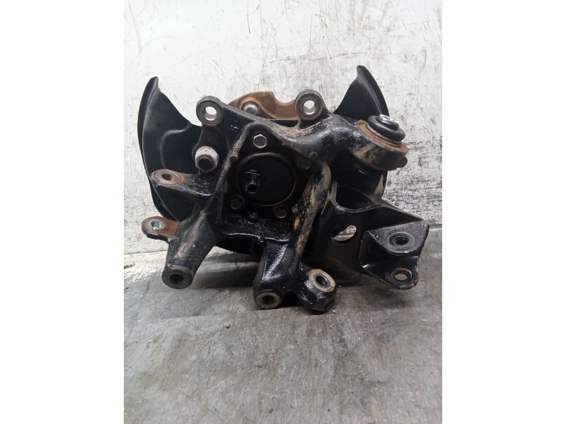 Recambio de mangueta trasera derecha para lexus nx (_z1_) 300h awd (ayz15) referencia OEM IAM   