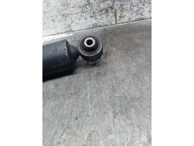 Recambio de amortiguador trasero izquierdo para lexus nx (_z1_) 300h awd (ayz15) referencia OEM IAM 4853078020  