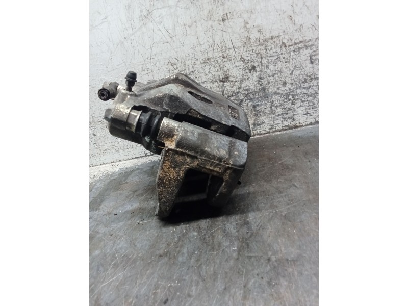 Recambio de pinza freno delantera derecha para lexus nx (_z1_) 300h awd (ayz15) referencia OEM IAM   