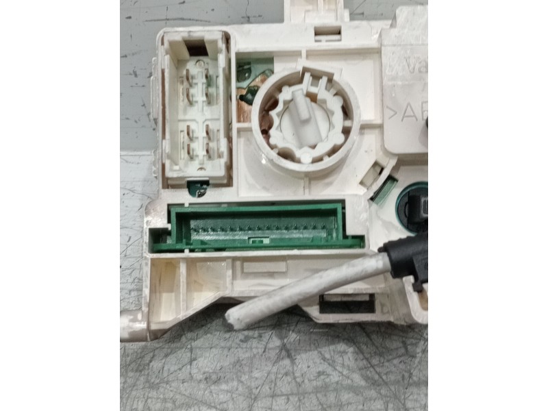 Recambio de mando calefaccion / aire acondicionado para renault clio ii (bb_, cb_) 1.5 dci (b/cb08) referencia OEM IAM 820014716