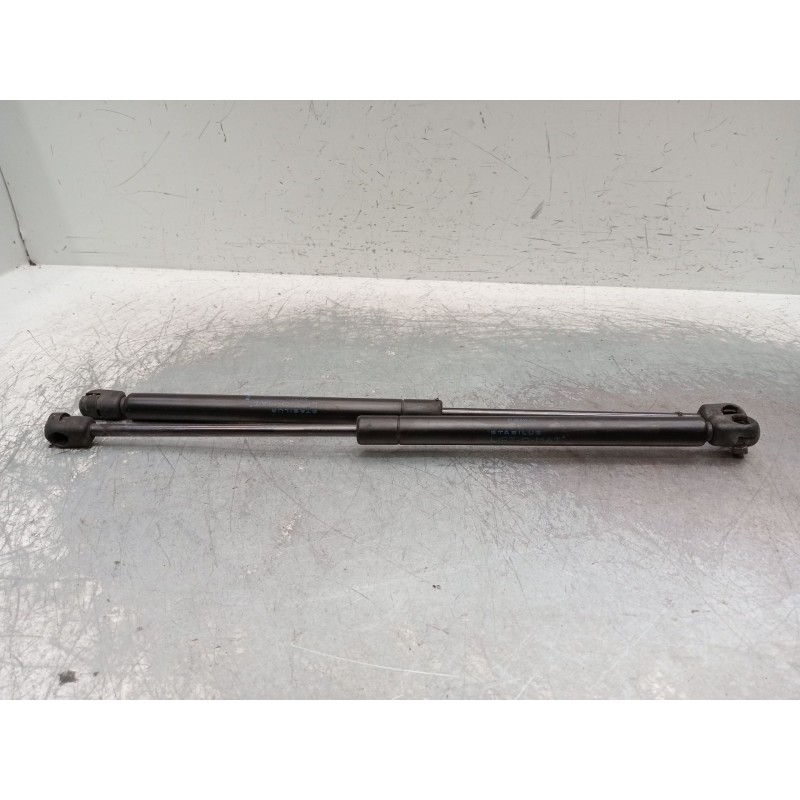 Recambio de amortiguadores maletero / porton para renault clio ii (bb_, cb_) 1.5 dci (b/cb08) referencia OEM IAM 7700842256  
