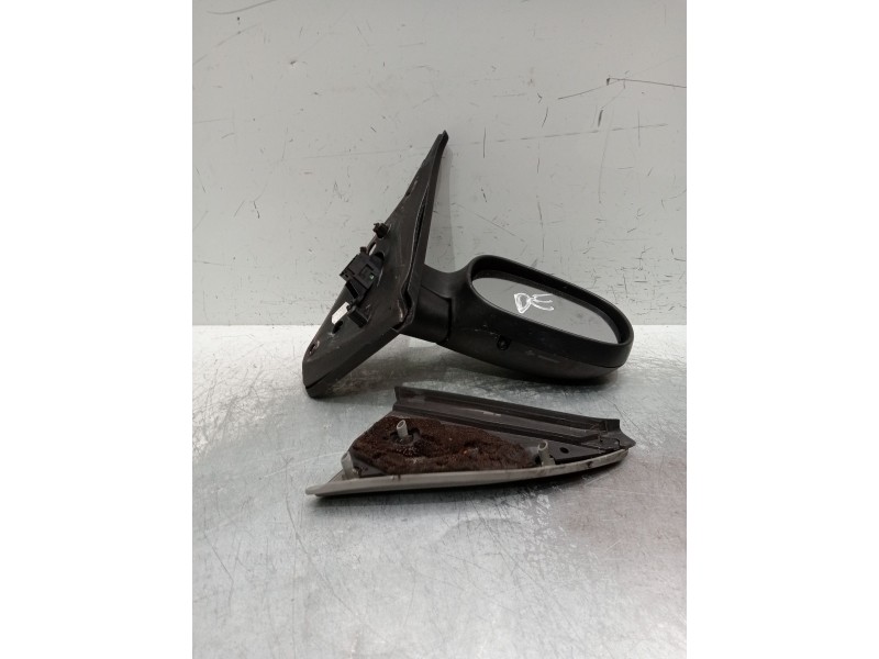 Recambio de retrovisor derecho para renault clio ii (bb_, cb_) 1.5 dci (b/cb08) referencia OEM IAM ELECTRICO 1 ENCHUFE 7 PINES 